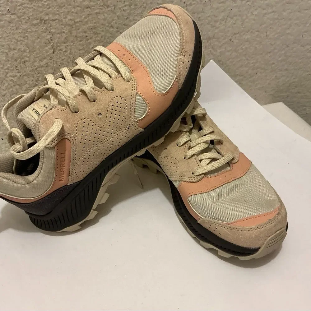 Merrell Women's Tempo sol hiking Pink and Gray Shoes size 8/ 38.5